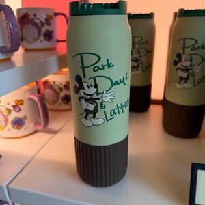 Disney Parks 2026 Starbucks Parks Days & Lattes Mickey Tumbler Water Bottle NEW